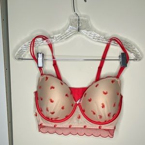 34 DD Red and Beige Victoria’s Secret Bra